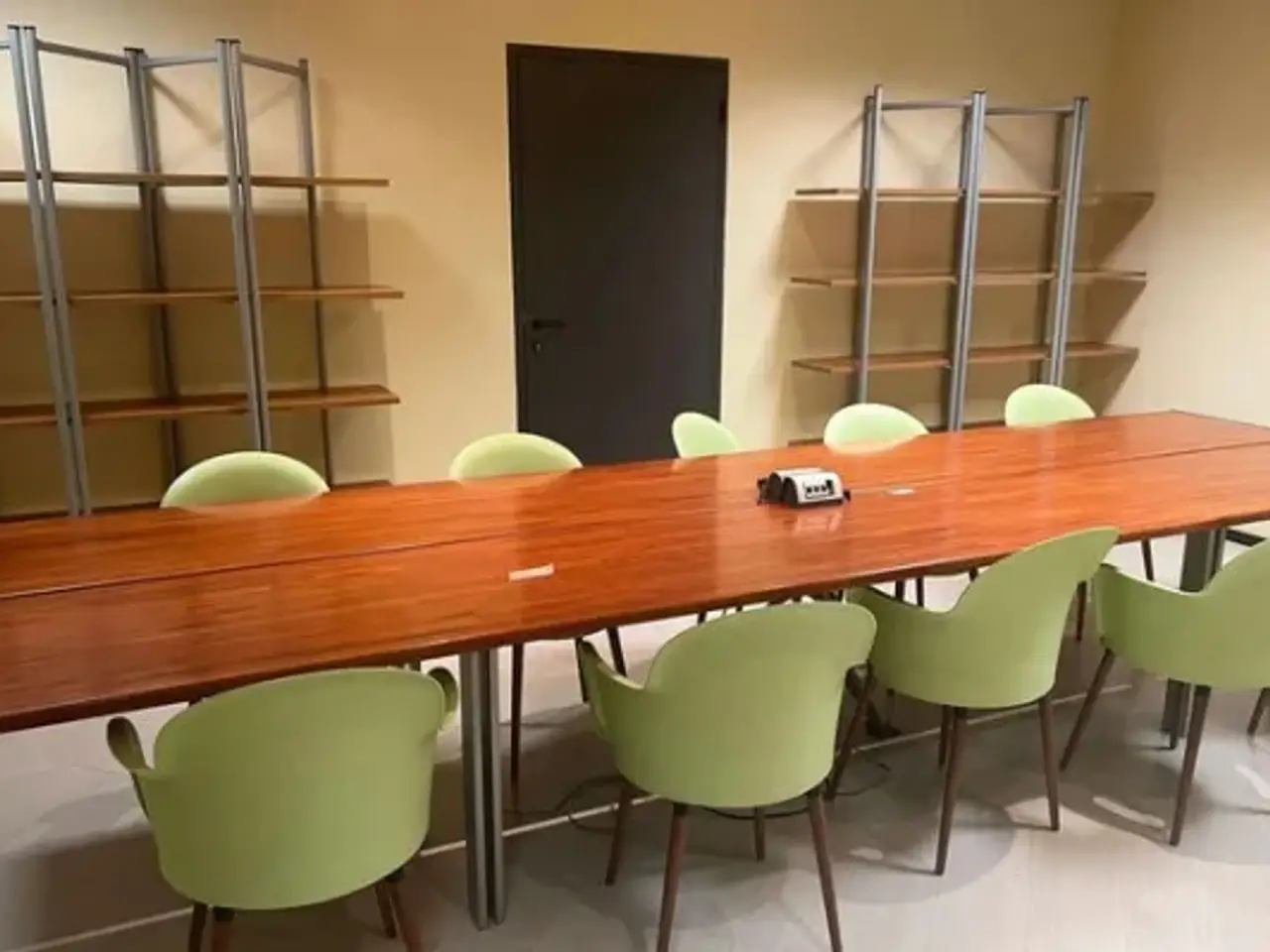 Ufficio in Via Emilia Ovest 1332, Modena, {3} - Foto 1
