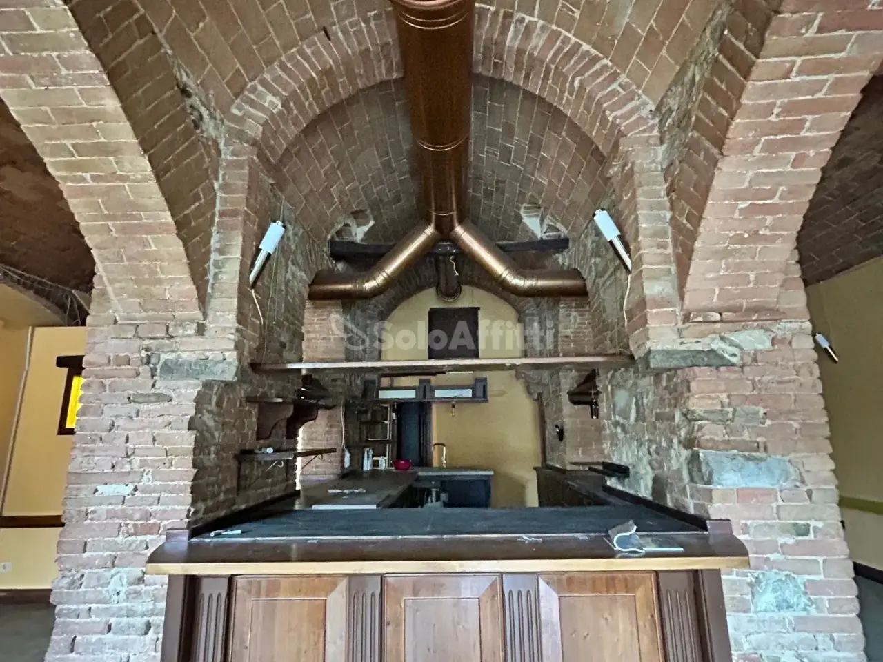 Negozio in Via Pian d'Ovile, Siena, {3} - Foto 1