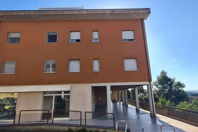 4-room flat in Via Tiberina, Todi - Photo 1