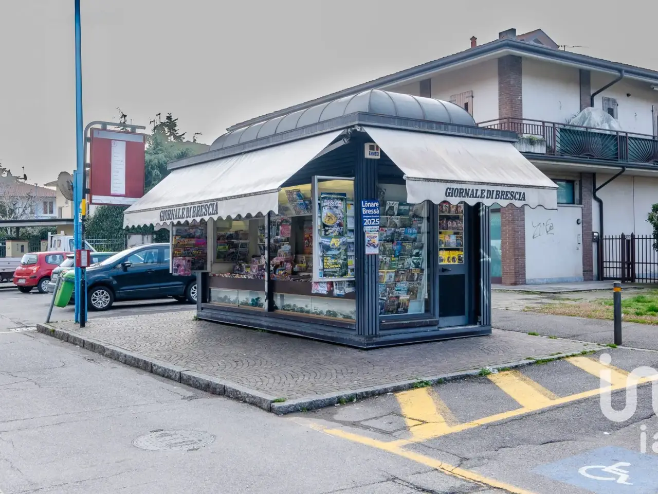 Esercizio commerciale in Via Giovanbattista da Farfengo, Brescia, {3} - Foto 2