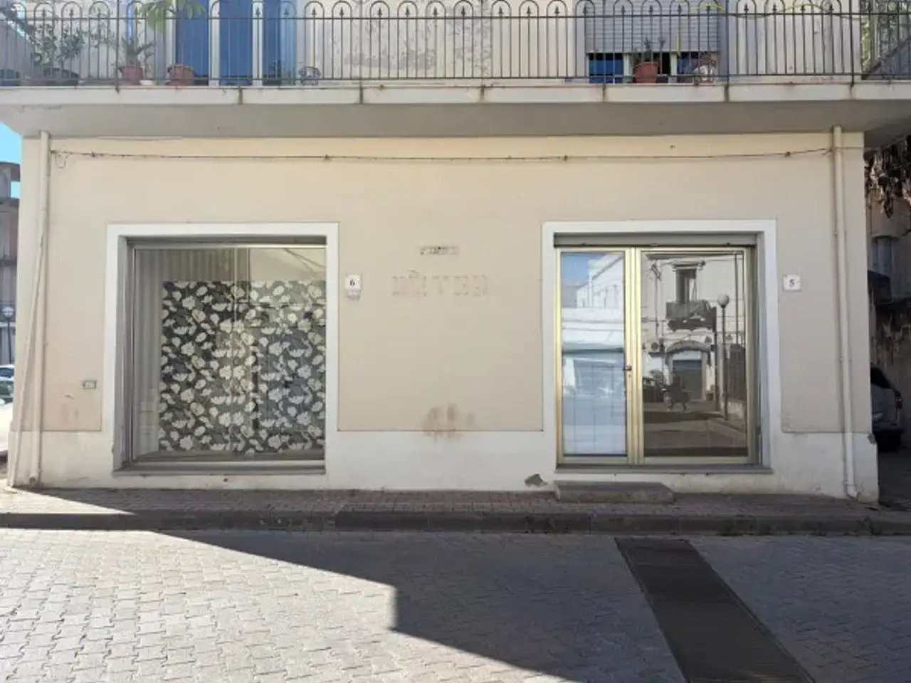 Negozio in Largo Ferdinando d'Amico, Barcellona Pozzo Di Gotto, {3} - Foto 2