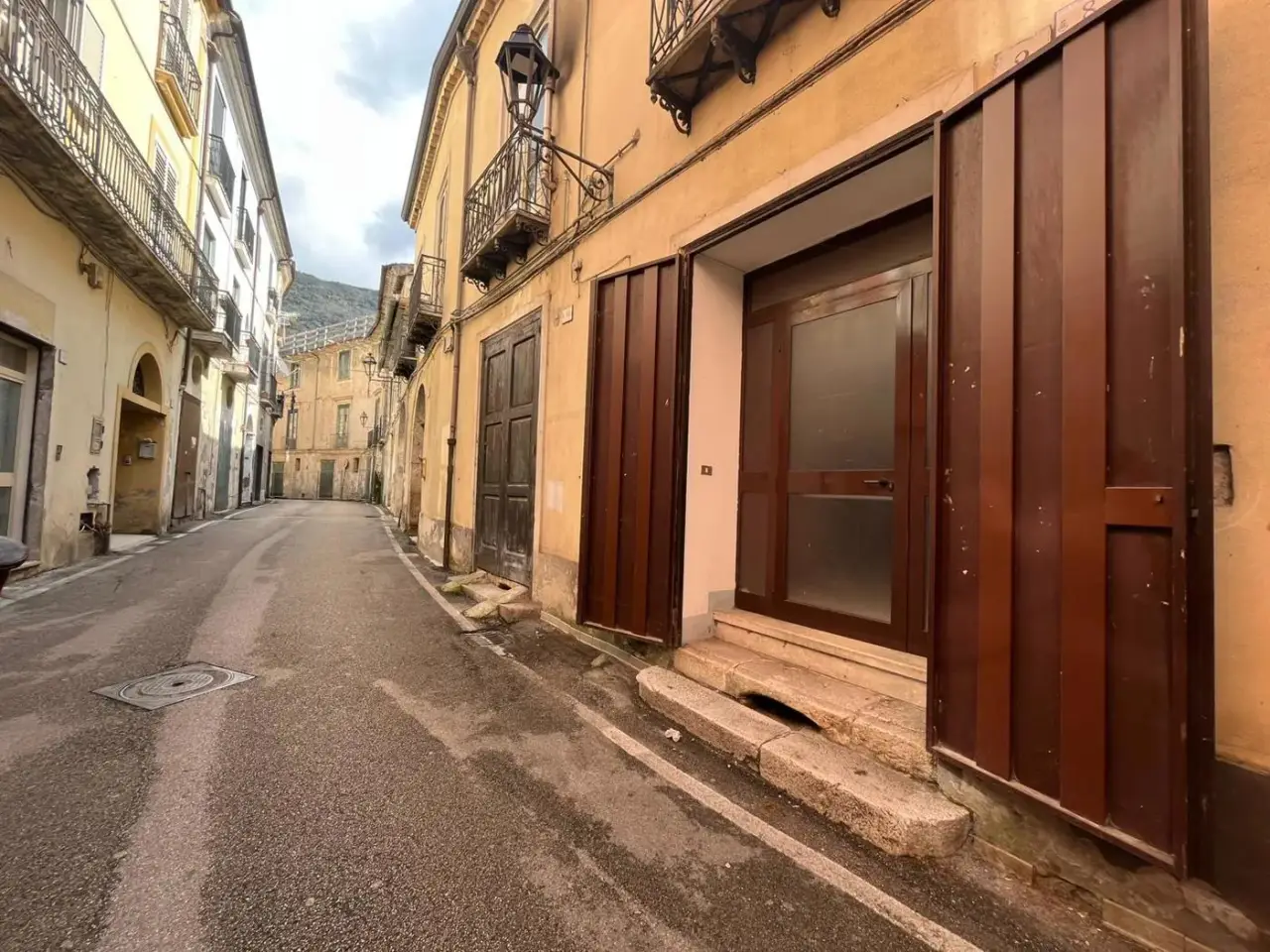 Negozio in Via Ercole d'Agnese Snc, Piedimonte Matese, {3} - Foto 1