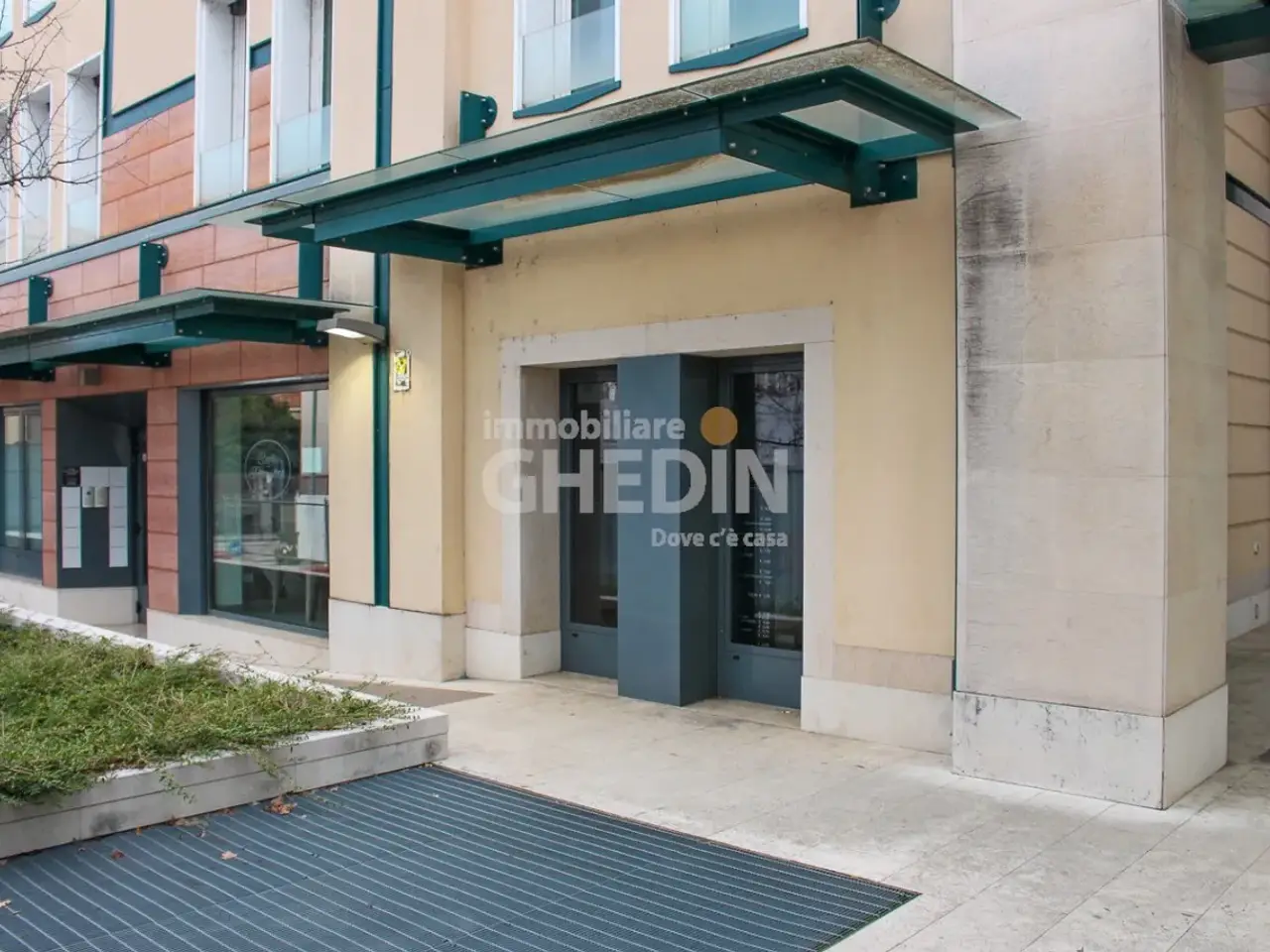 Negozio in , Vittorio Veneto, {3} - Foto 1