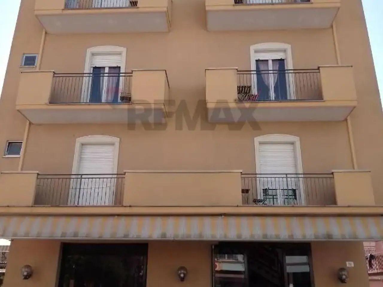 Albergo in , Rimini, {3} - Foto 1