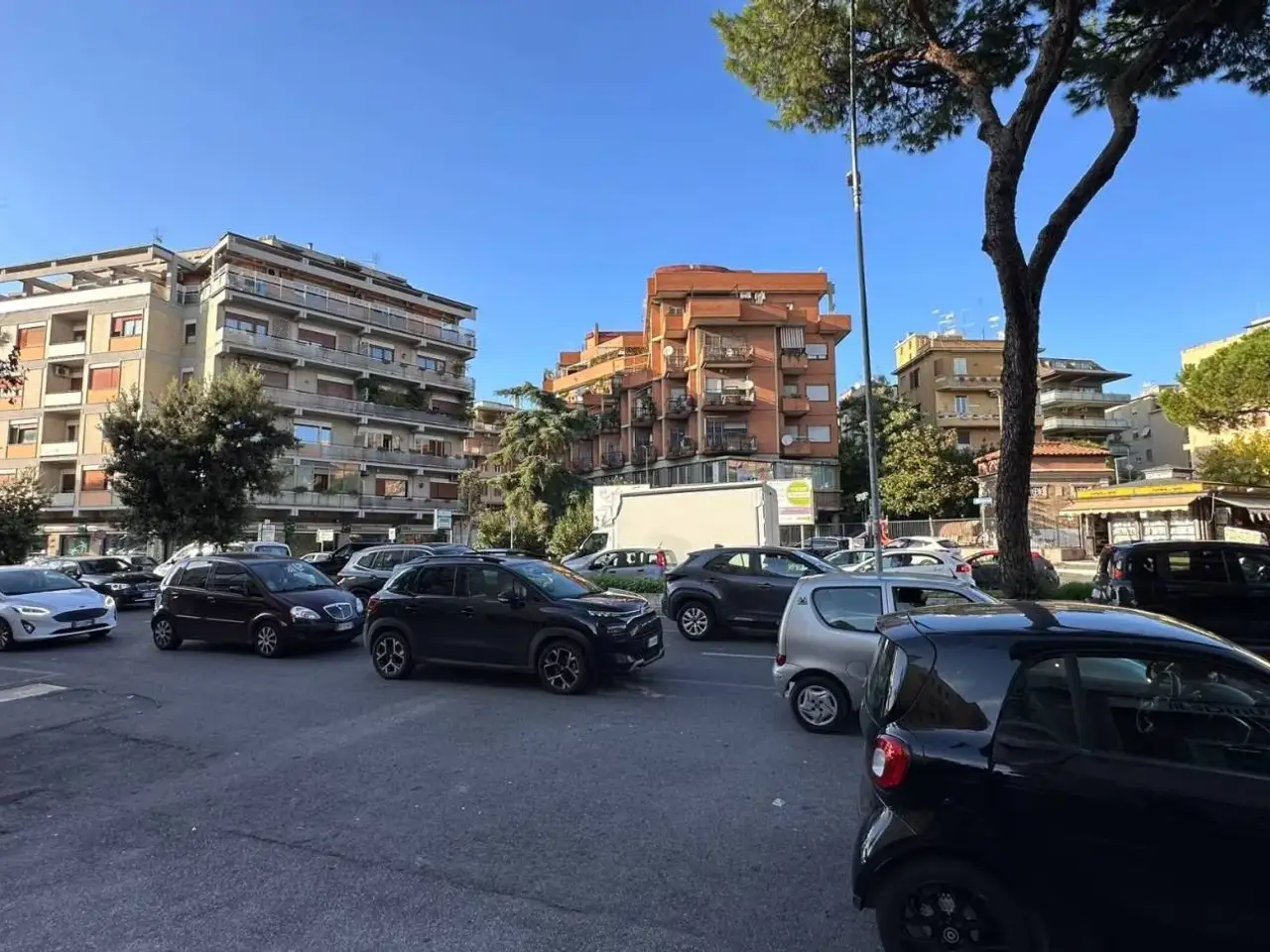 Ufficio in Piazza Irnerio 67, Roma, {3} - Foto 1
