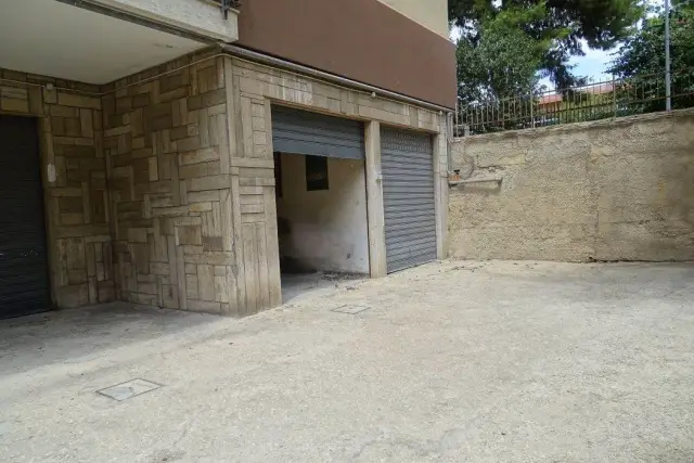 Garage or car box in {3}, Via Saverio Lioce - Photo 1