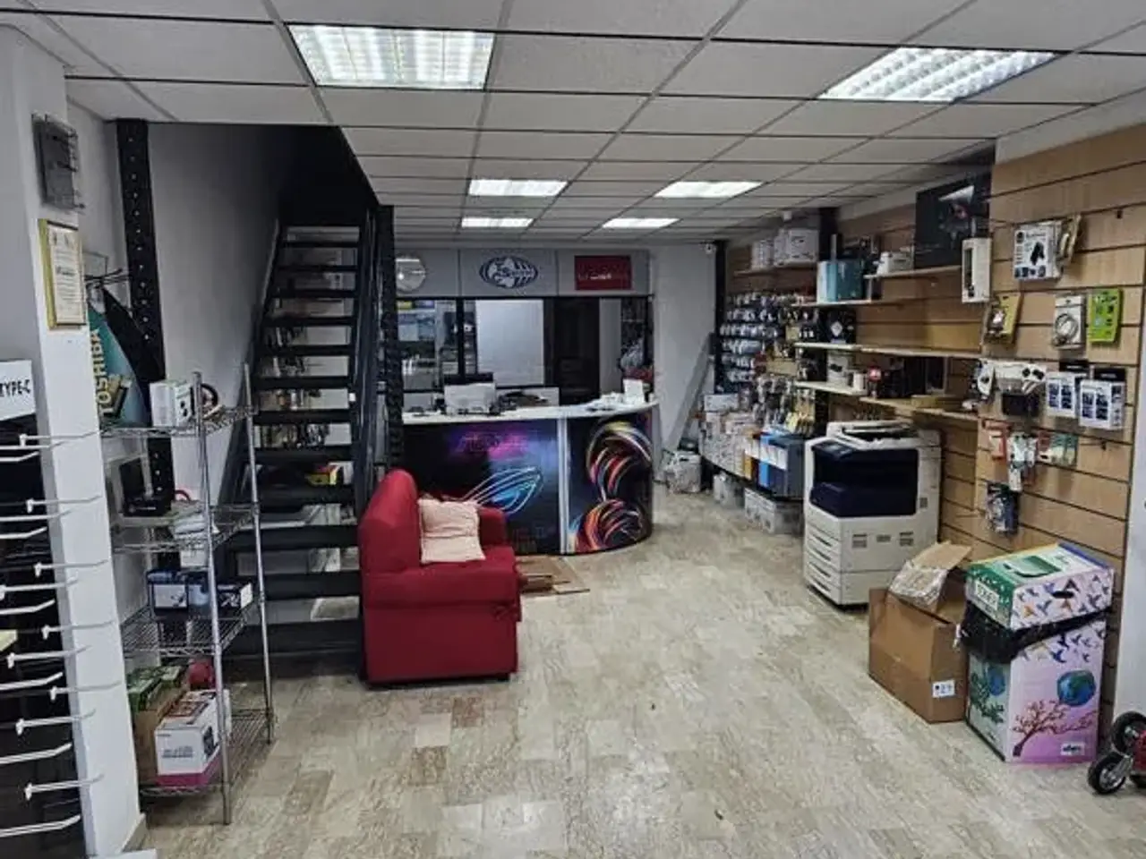 Negozio in Via Gaetano di Biasio 158, Cassino, {3} - Foto 2