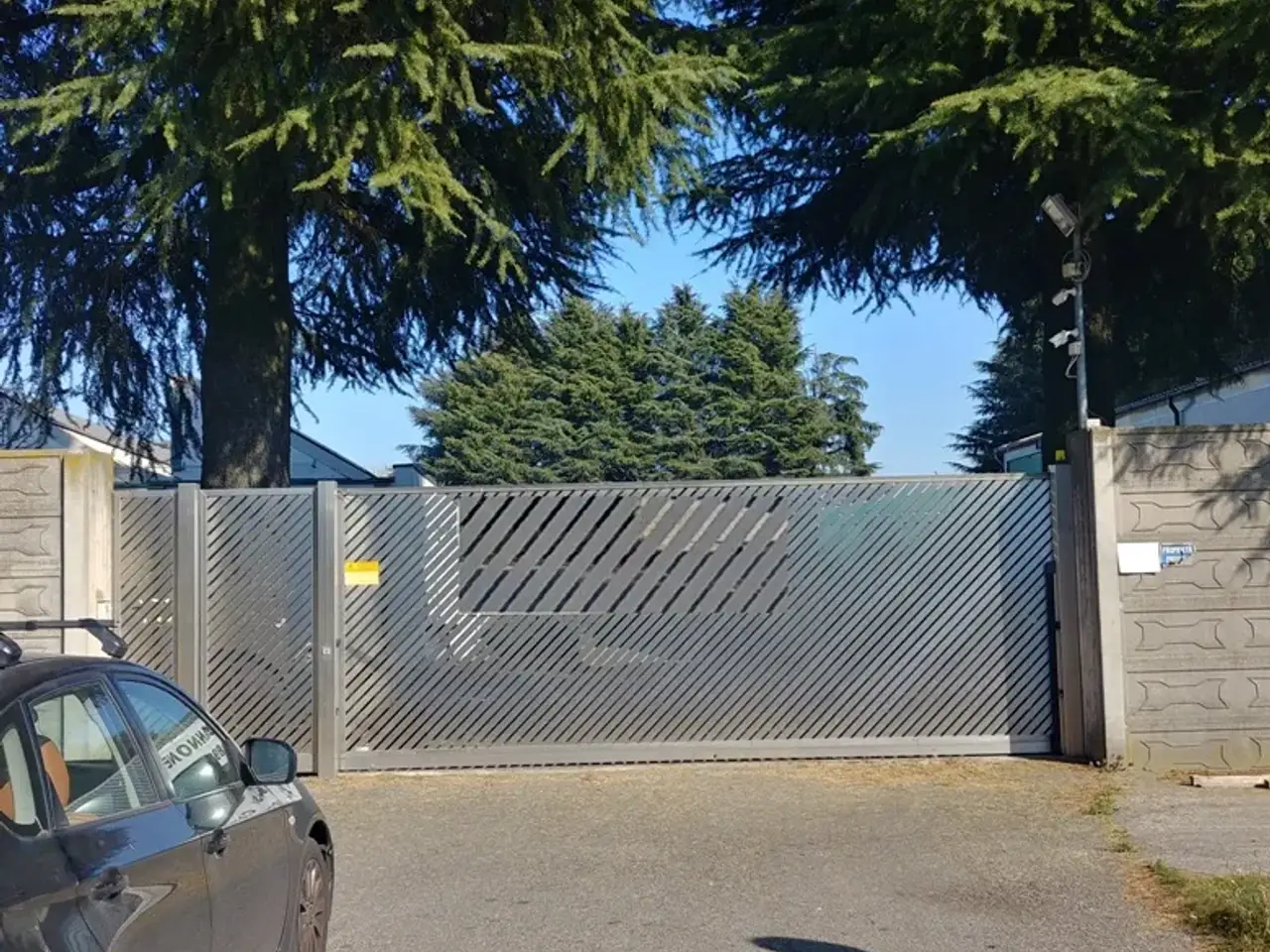 Capannone in Via per Vimercate, Usmate Velate, {3} - Foto 2