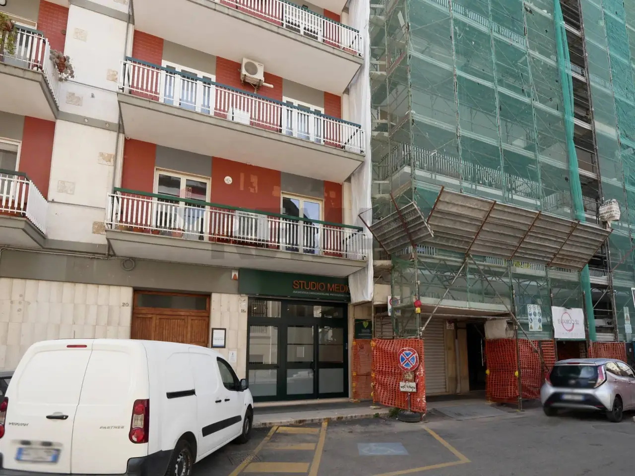 Negozio in Pappalettere 20, Barletta, {3} - Foto 2
