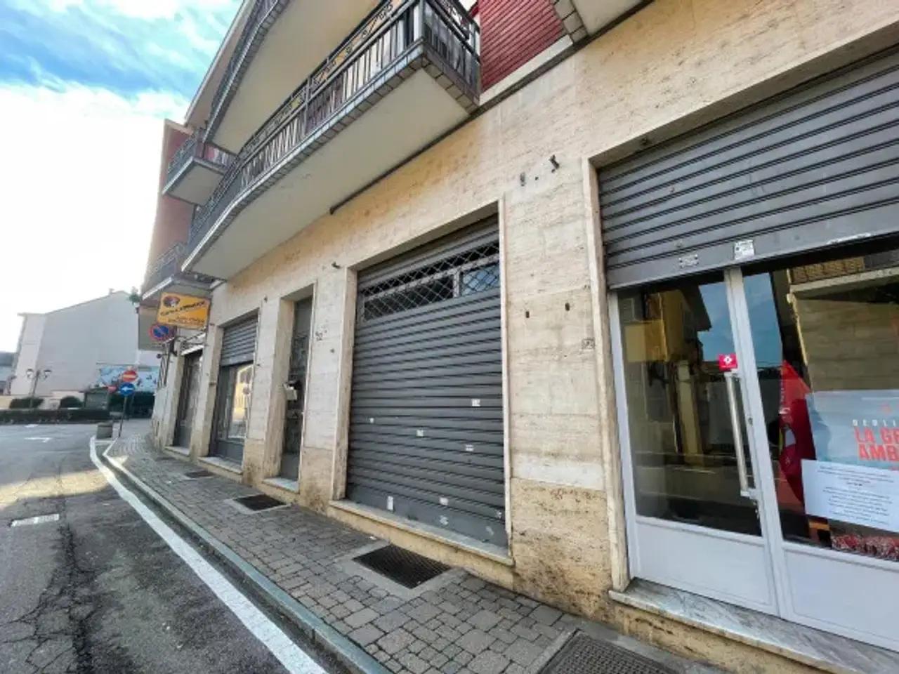 Negozio in Via Giuseppe Cottolengo, Vinovo, {3} - Foto 2