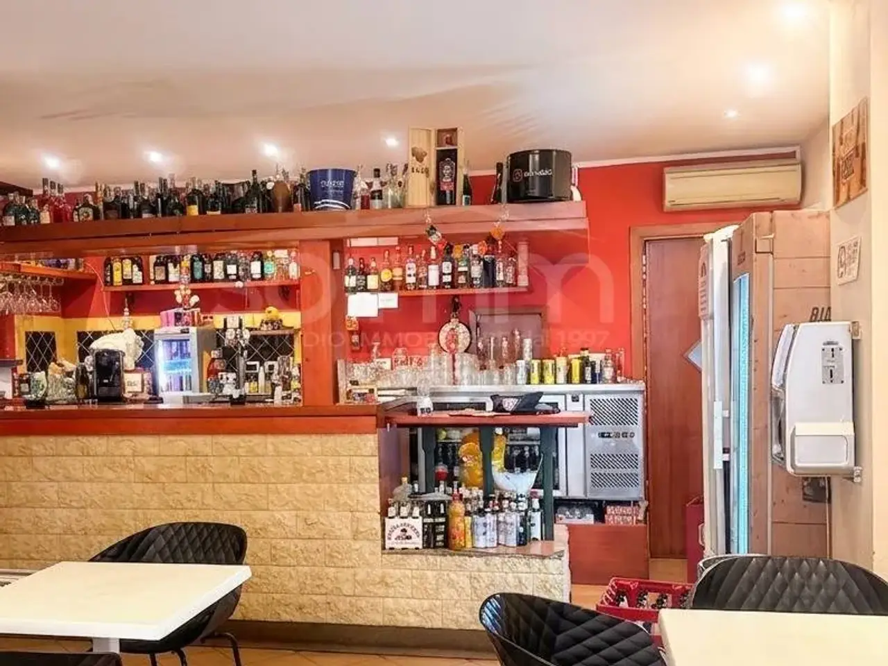 Negozio in Via Molise 33b, Cagliari, {3} - Foto 1