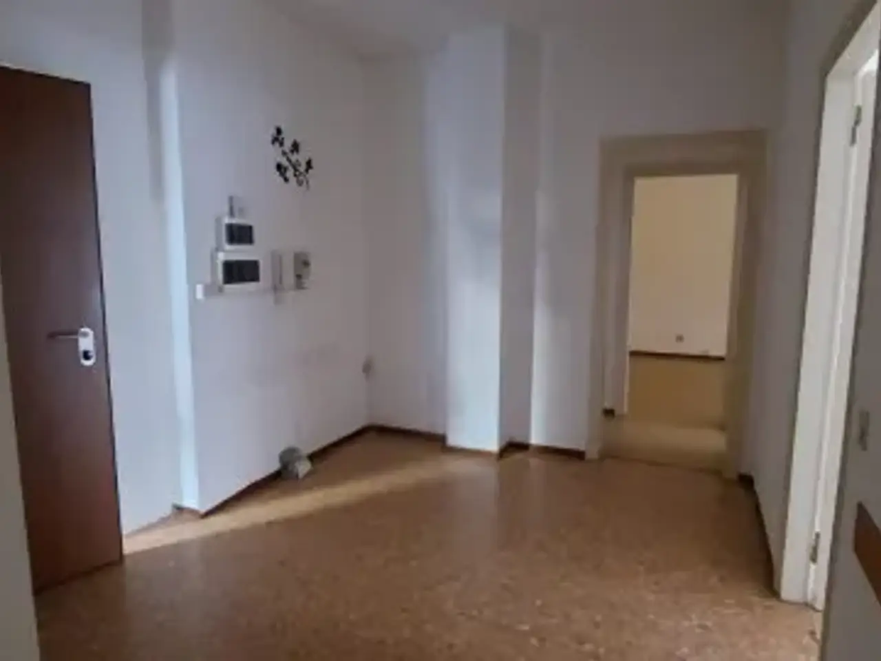Ufficio in Via dell'Olmo, Sesto Calende, {3} - Foto 2