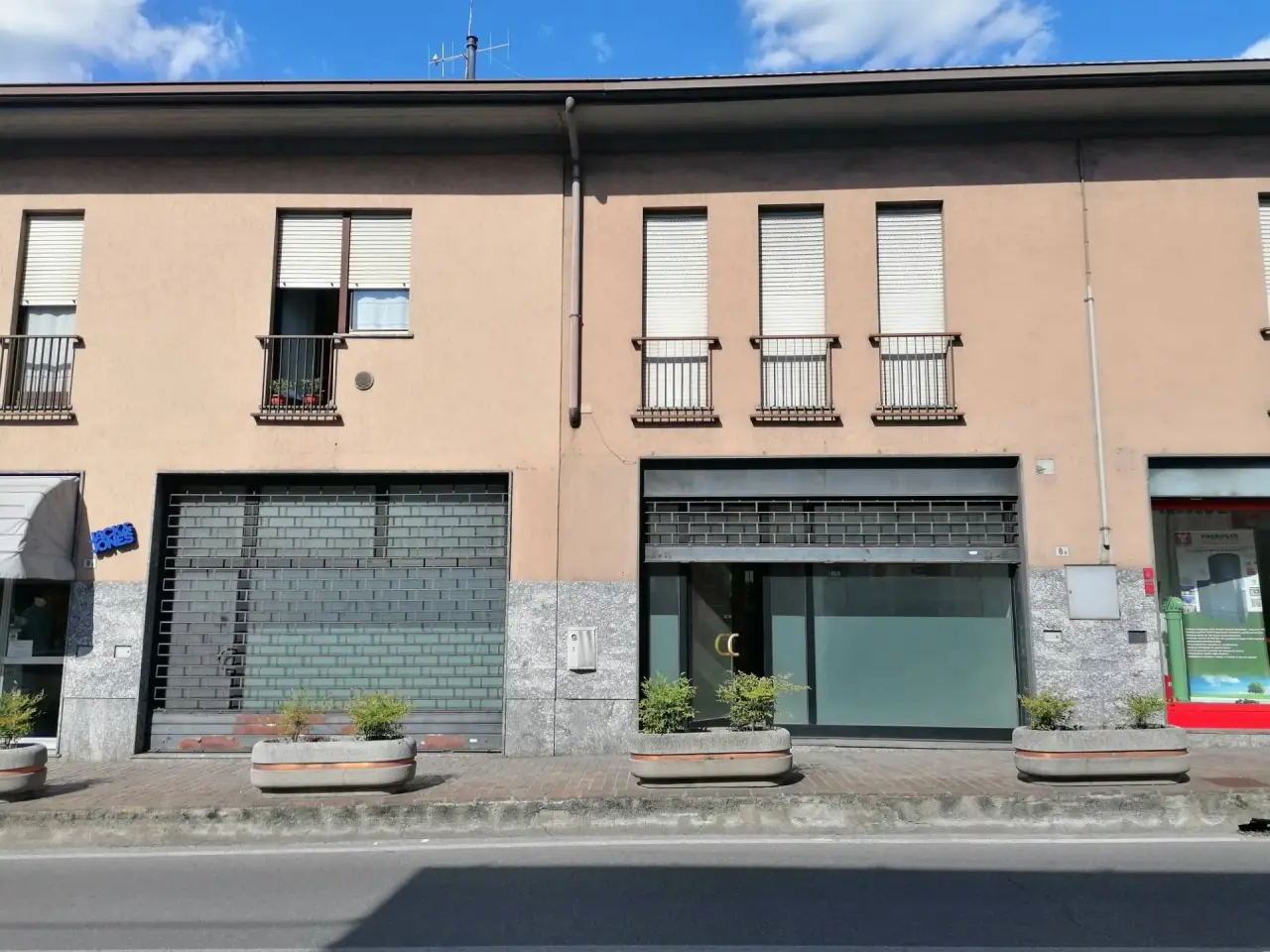 Negozio in Via Dante 8, Calolziocorte, {3} - Foto 1
