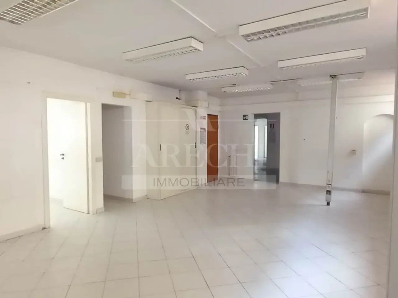 Ufficio in , Salerno, {3} - Foto 1