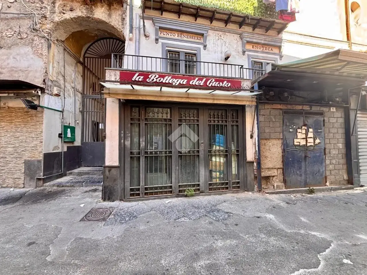 Negozio in Via Guglielmo Marconi 71, Portici, {3} - Foto 2