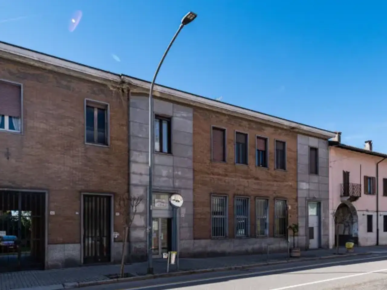 Negozio in Via della Libertà 92, Gropello Cairoli, {3} - Foto 2