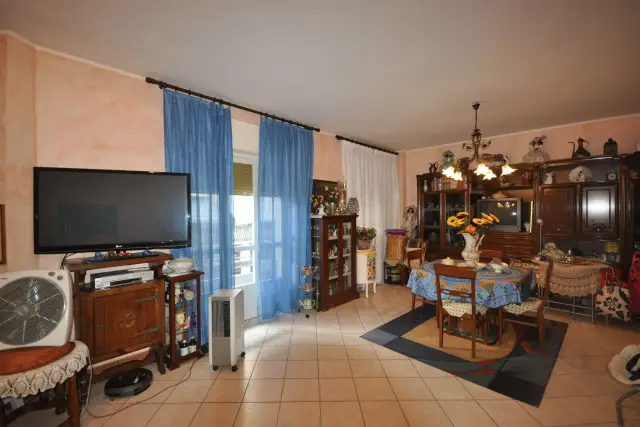 Vierzimmerwohnung in Via Sempione 21, Villadossola - Foto 1