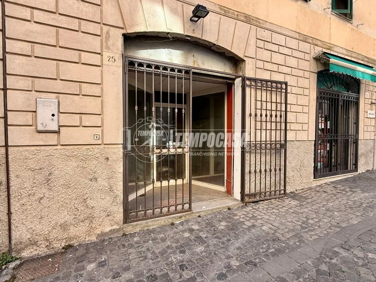Negozio in Via Umberto I 23, Tarquinia, {3} - Foto 2
