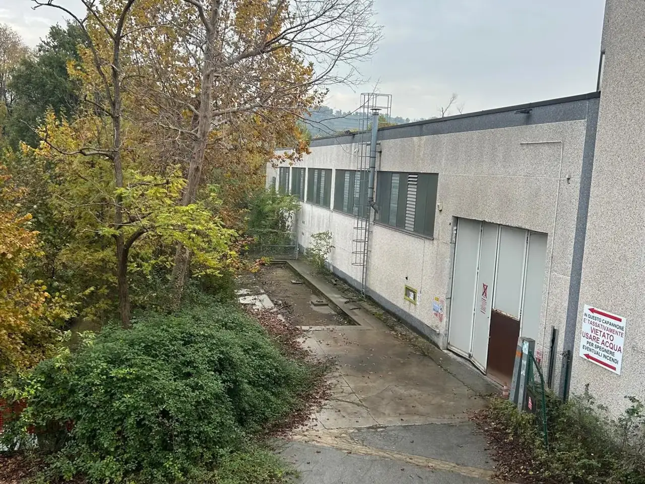 Capannone in Traversa Prima di Via Industriale 9, Cellatica, {3} - Foto 2