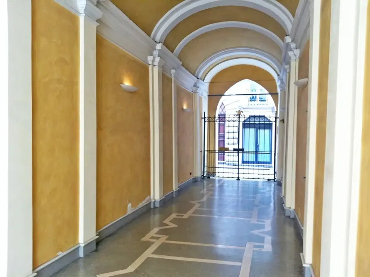 Negozio in , Ancona, {3} - Foto 2