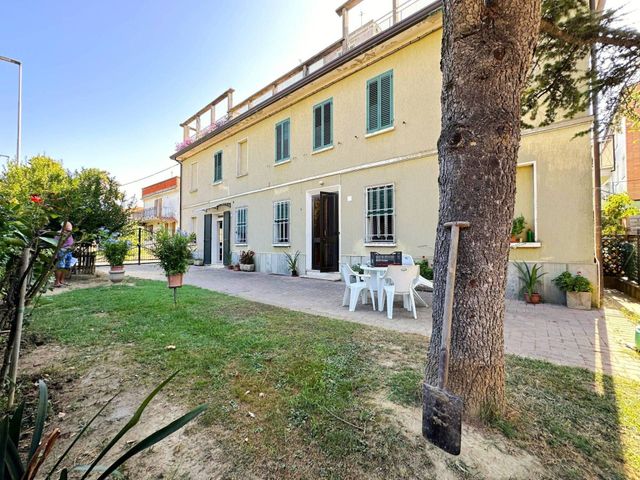 Villa in Via del Borgo 2, Faenza - Foto 1