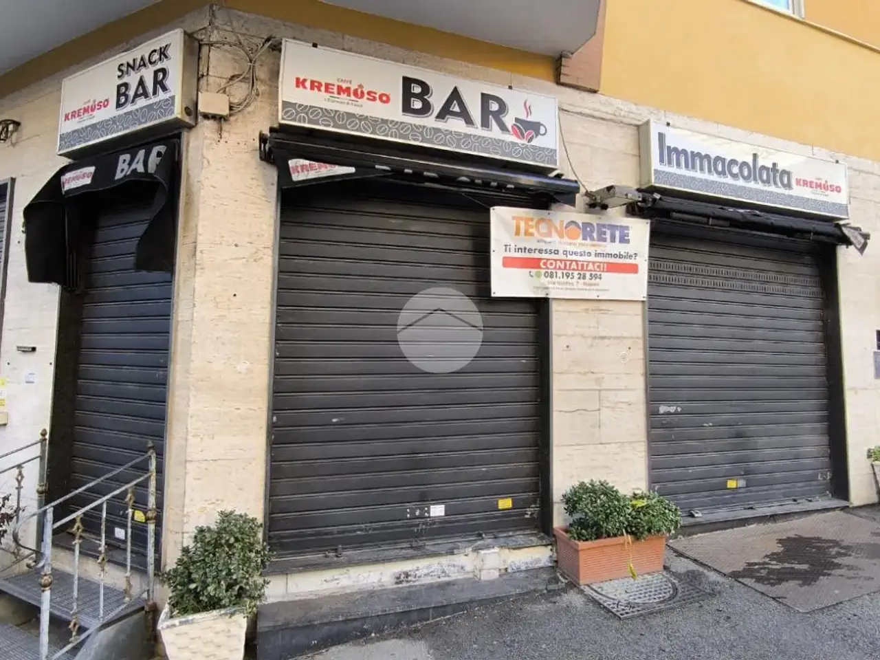 Negozio in Largo Francesco Celebrano, Napoli, {3} - Foto 2