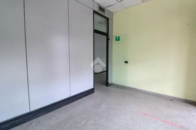 insertion image