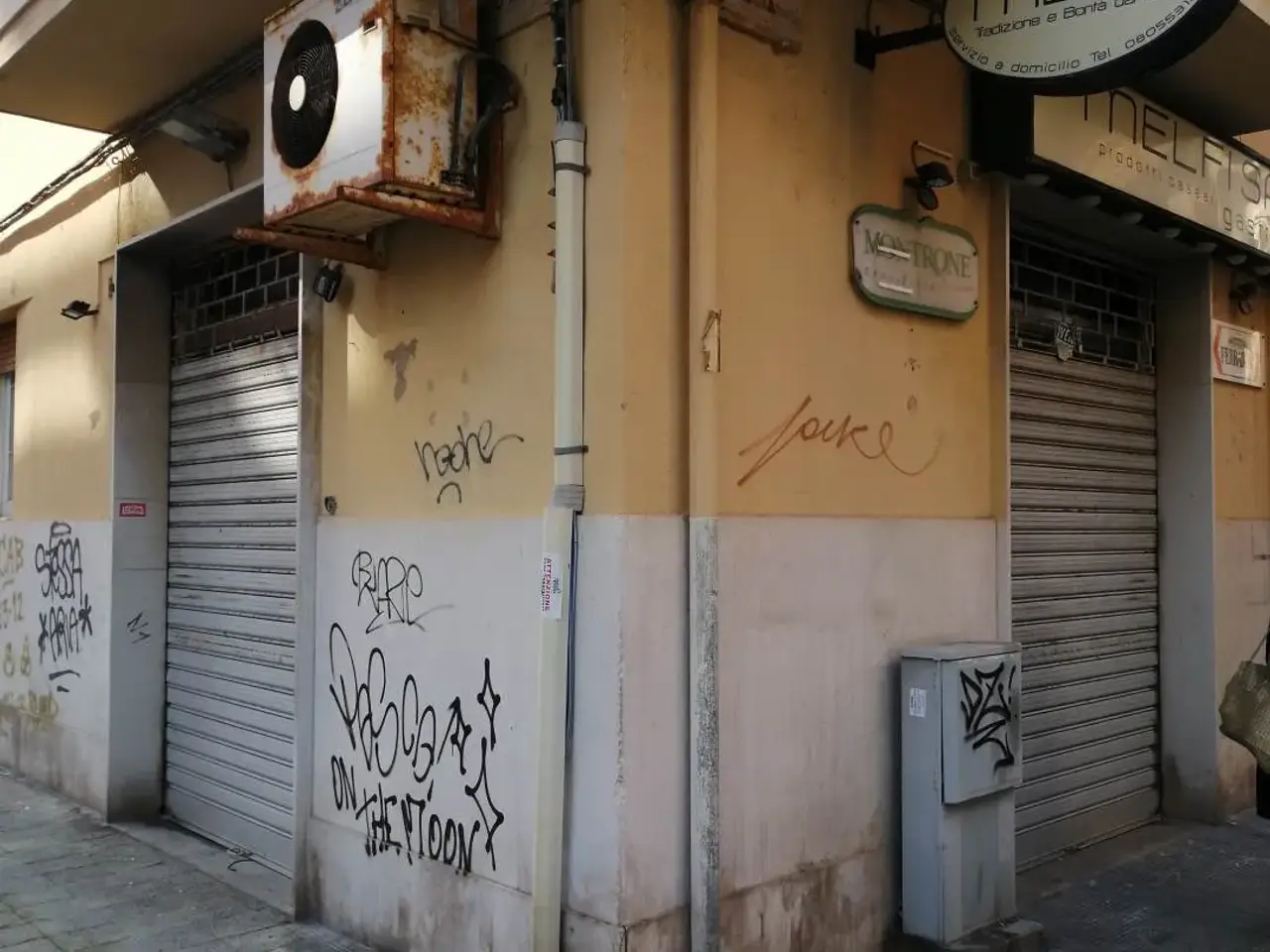 Negozio in  Bari, Bari, {3} - Foto 1