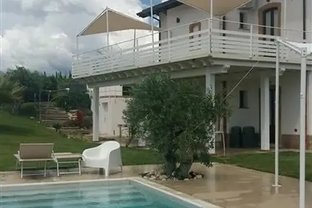 insertion image