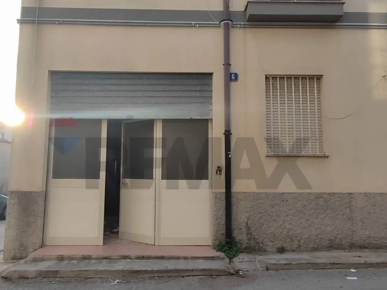 Negozio in Via Tagliamento 6, Caltagirone, {3} - Foto 1