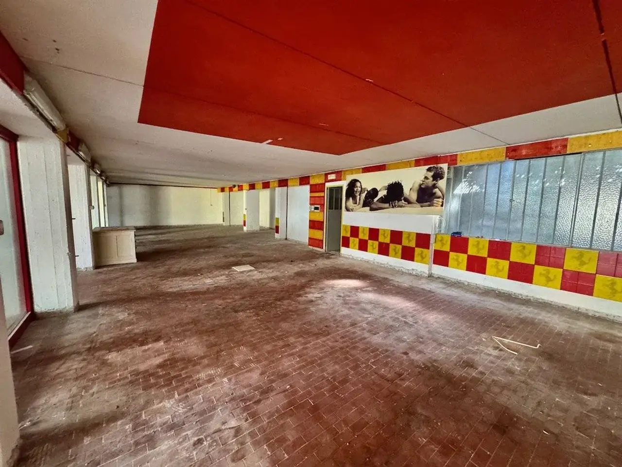 Magazzino in Via San Giuseppe Cottolengo 59a, Biella, {3} - Foto 1