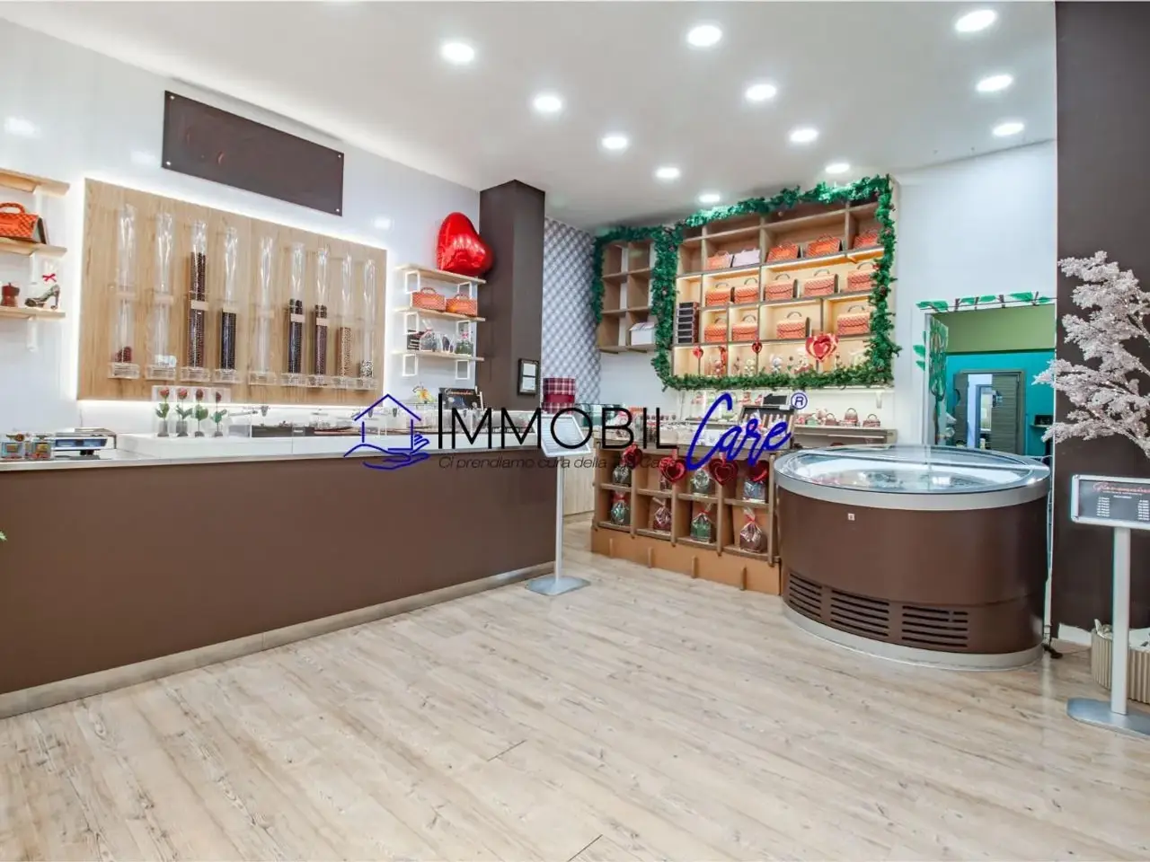 Locale commerciale in , Livorno, {3} - Foto 1