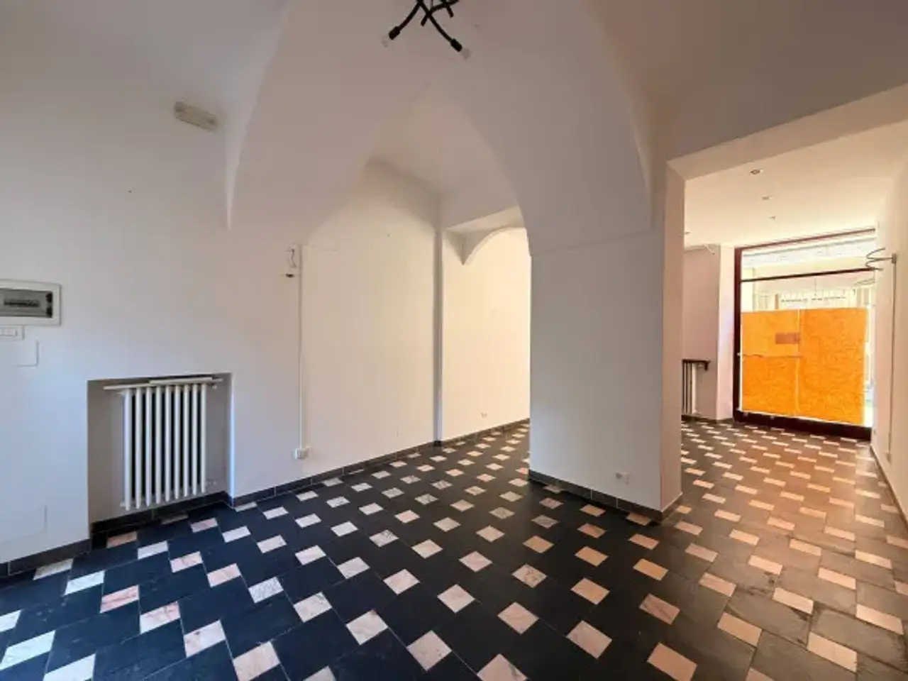 Negozio in , Alessandria, {3} - Foto 1