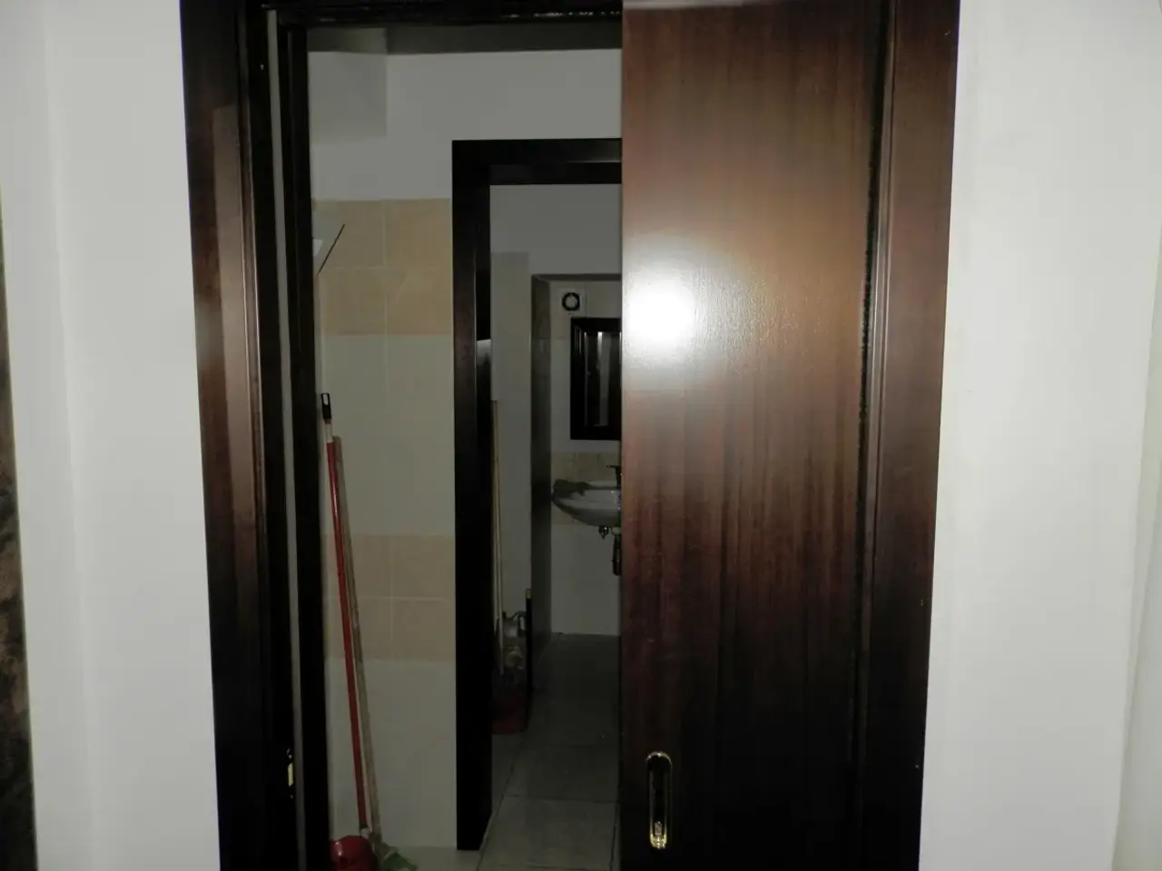 Palazzina commerciale in Via San Gervasio 17, Trani, {3} - Foto 2