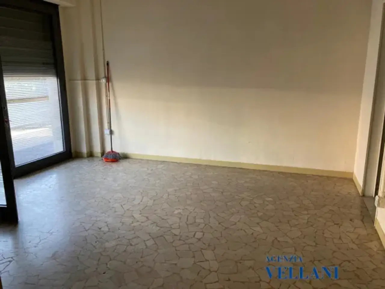 Negozio in , Carpi, {3} - Foto 1