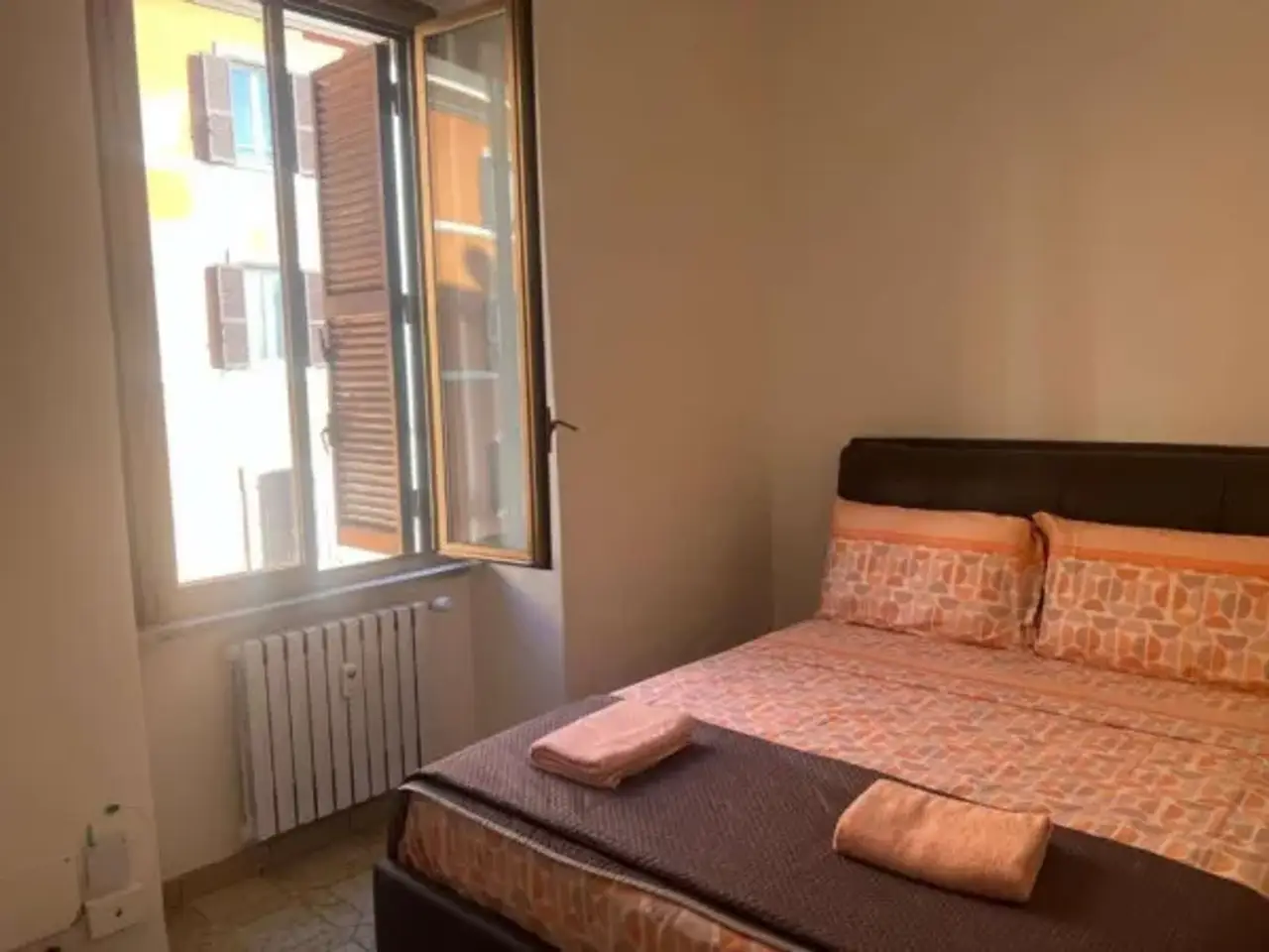 Bed & Breakfast in Via Conte Rosso 5, Roma, {3} - Foto 1