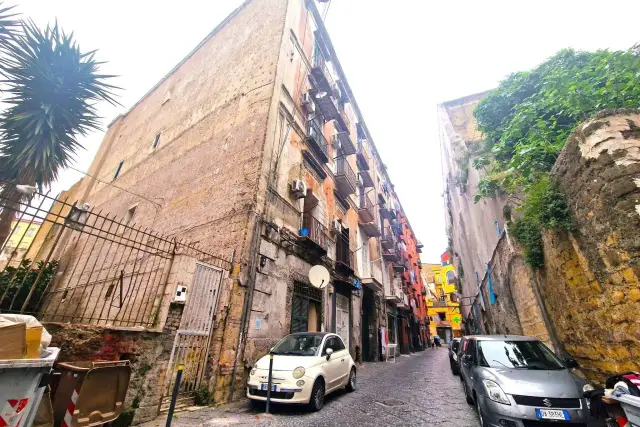 Einzimmerwohnung in Vico Tronari 2, Napoli - Foto 1