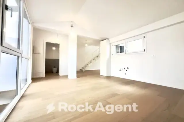 main gallery real estate image