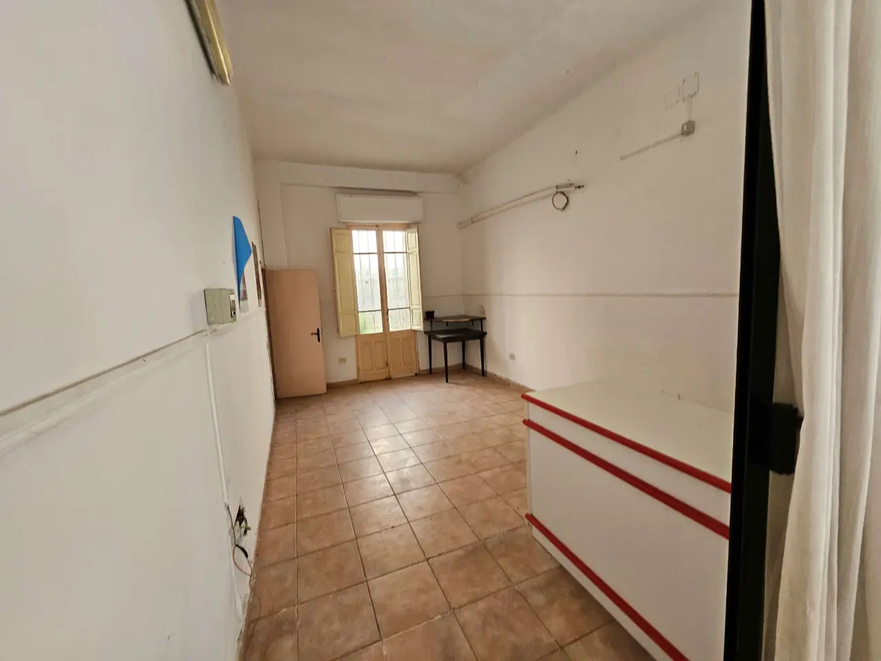 Negozio in , Quartu Sant'Elena, {3} - Foto 2