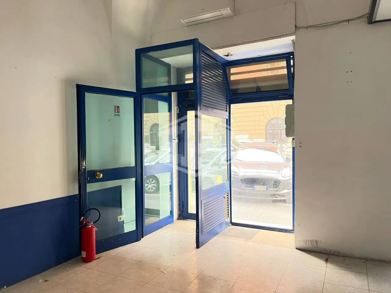 Negozio in Via Farini 42, Roma, {3} - Foto 1