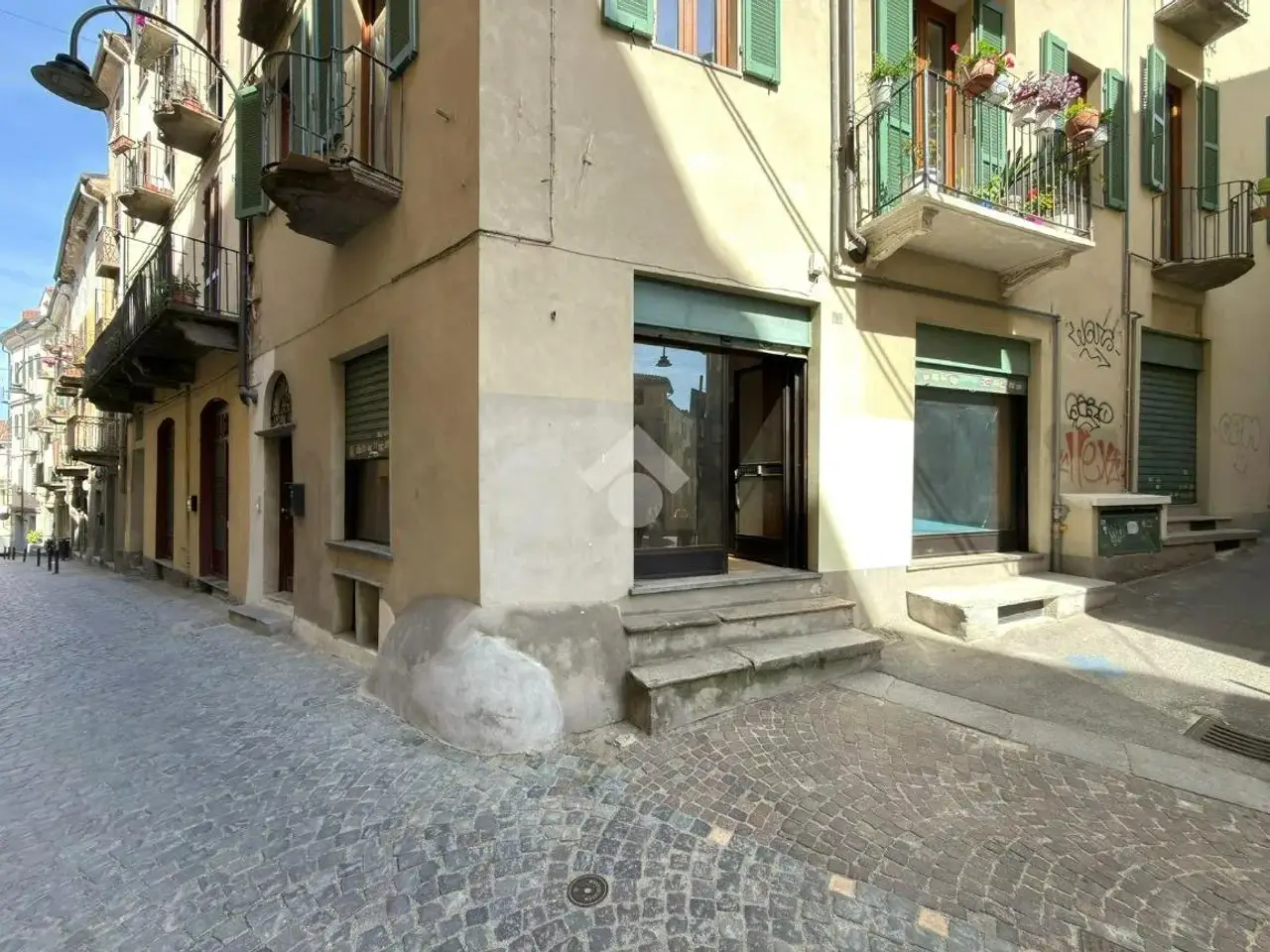 Negozio in Via Marsala 1, Ivrea, {3} - Foto 1