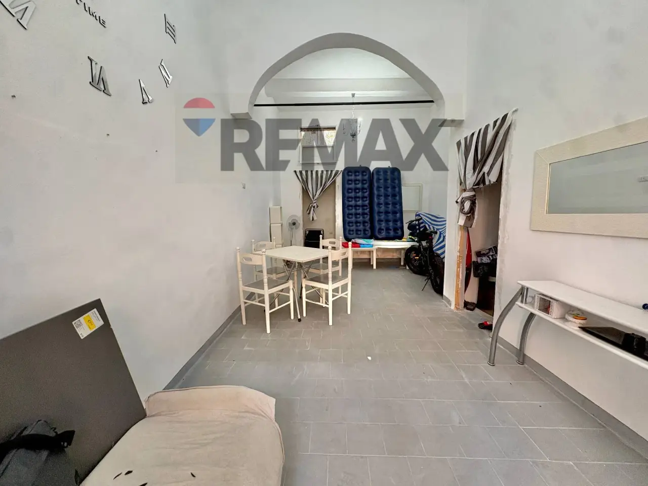 Negozio in Via Vittorio Emanuele 17, Giardini Naxos, {3} - Foto 1