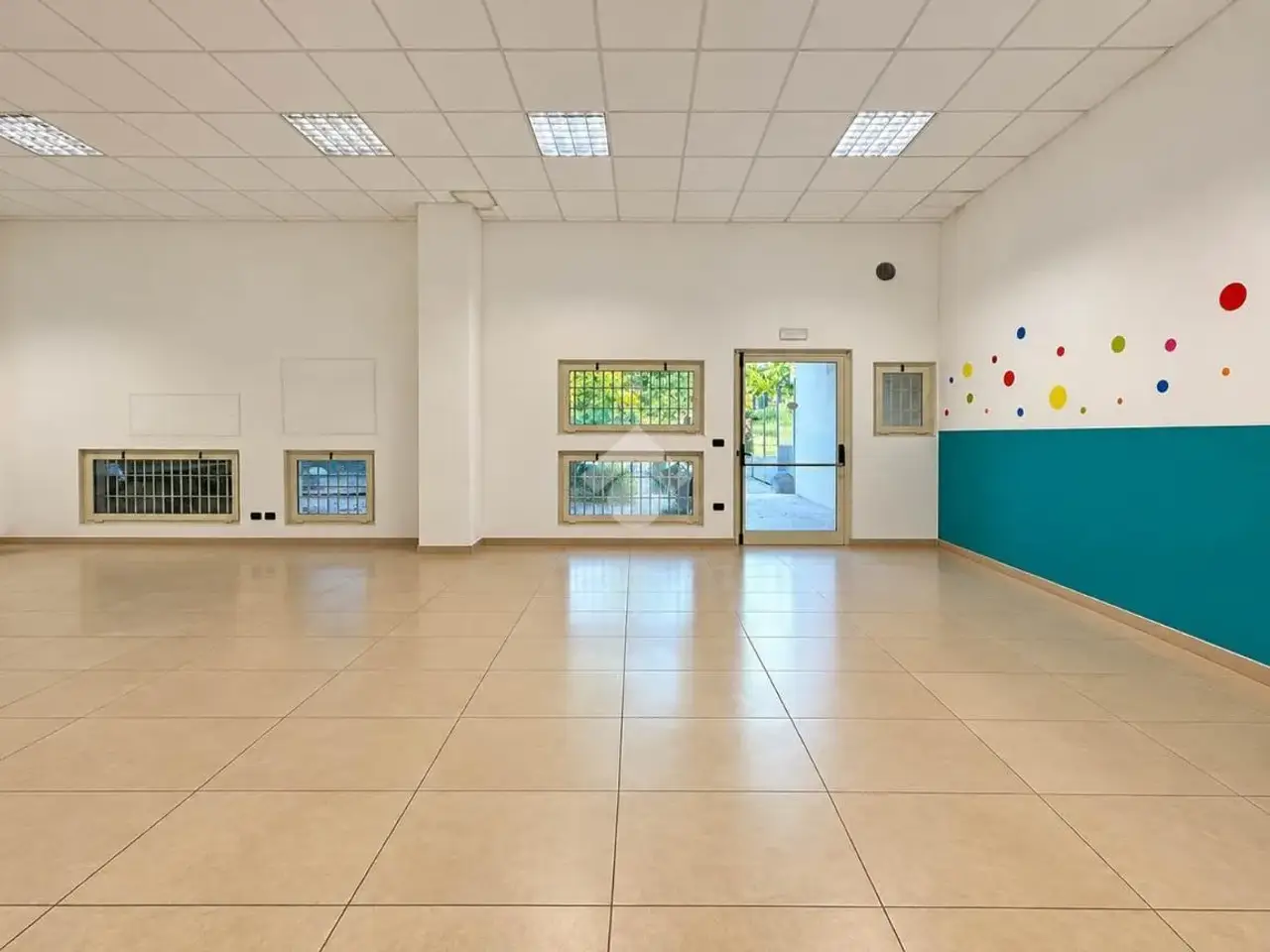 Negozio in Via Trevisago 33, Manerba Del Garda, {3} - Foto 2