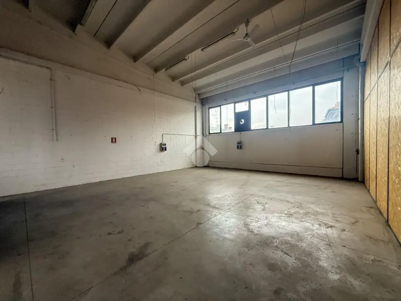 Magazzino in Via Giovanni Pascoli 16, Meda, {3} - Foto 2