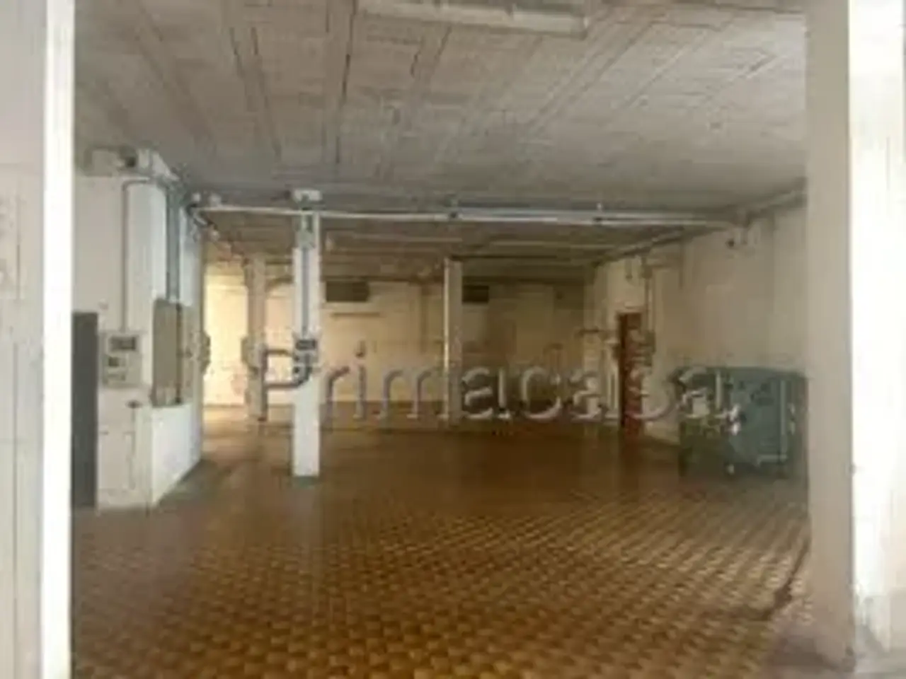 Magazzino in Via Provinciale 43, Lavagno, {3} - Foto 1