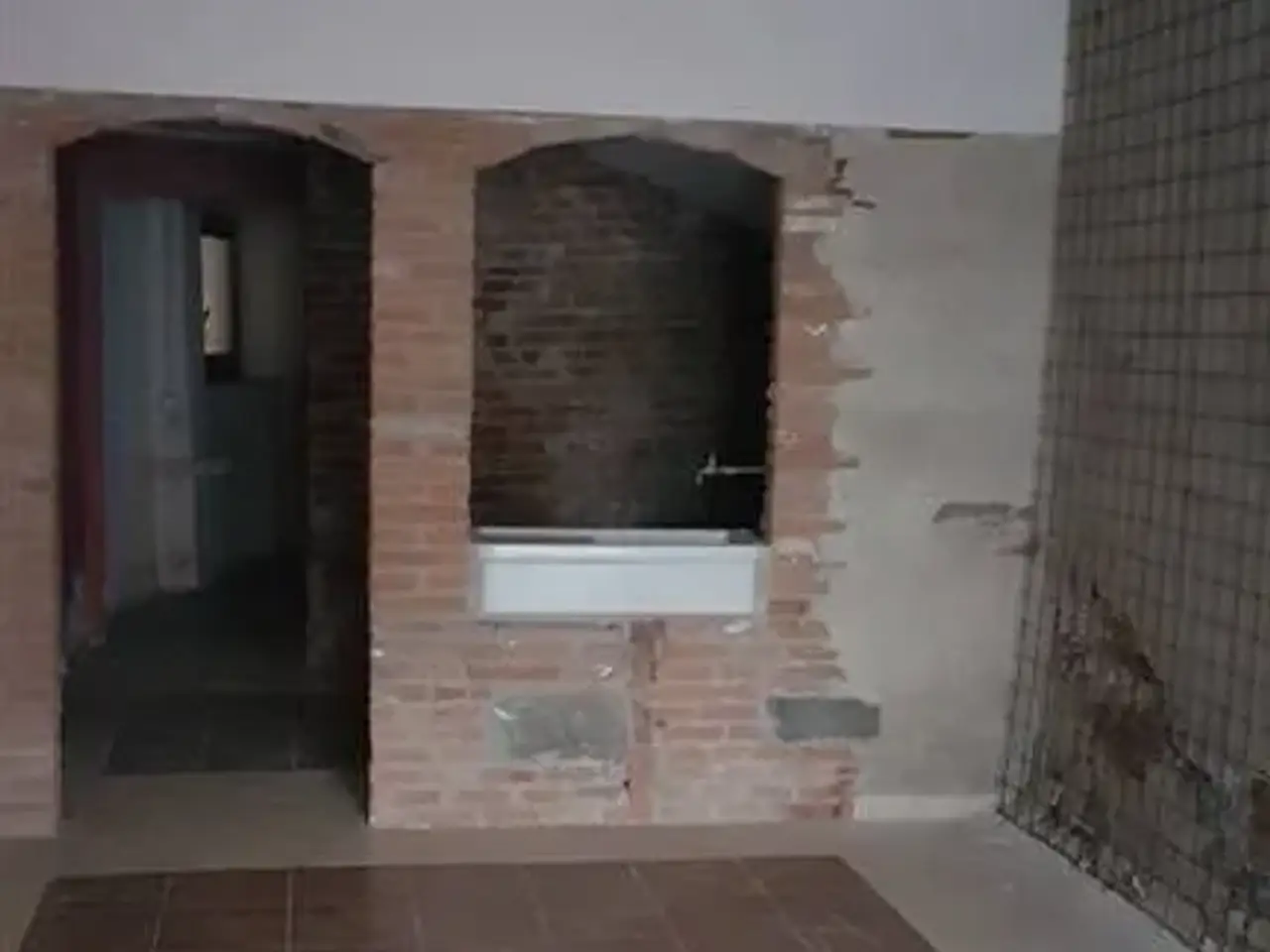 Esercizio commerciale in  Pistoia, Pistoia, {3} - Foto 1