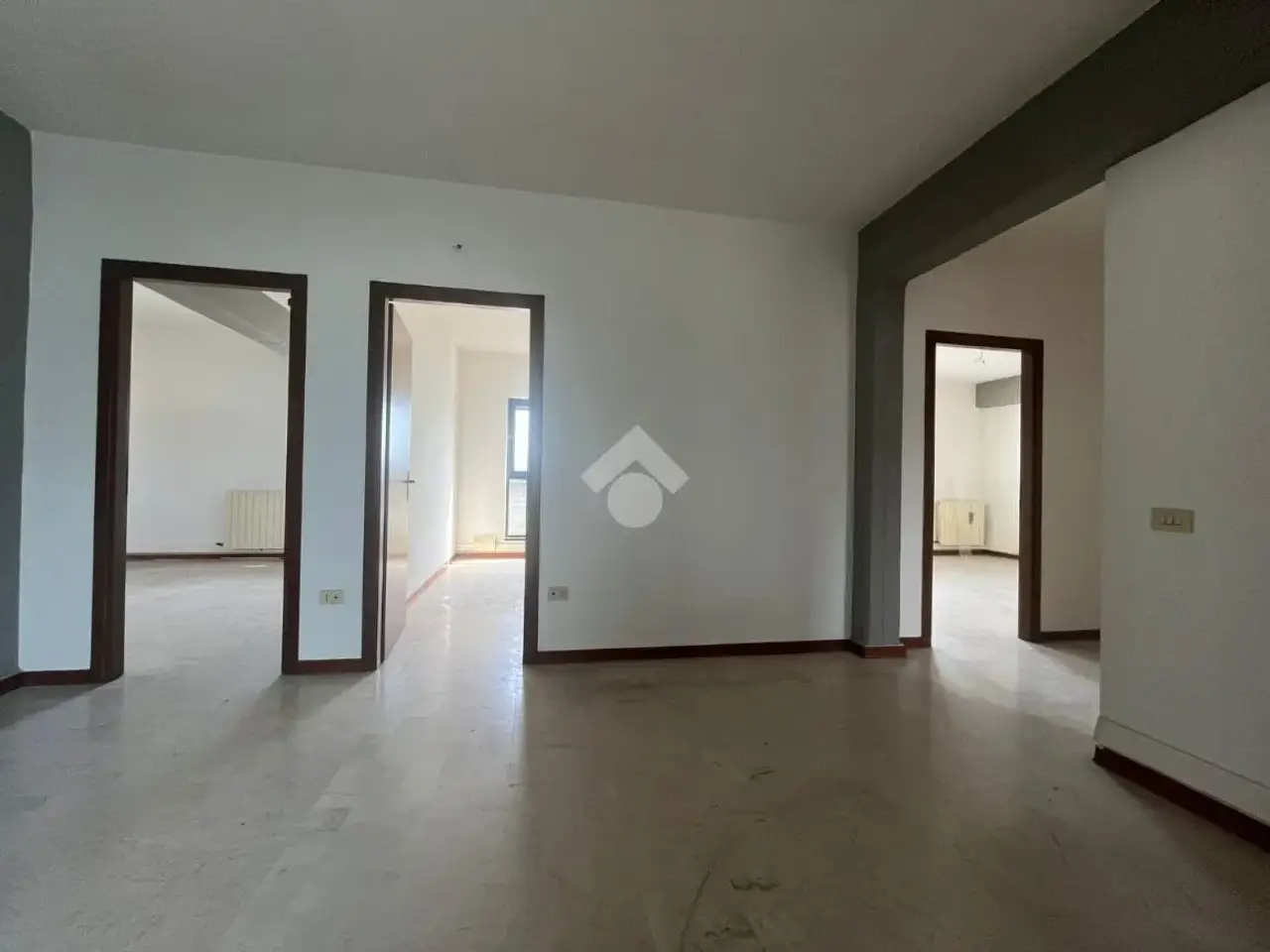 Ufficio in Via N. Rodolico 90, Pistoia, {3} - Foto 1