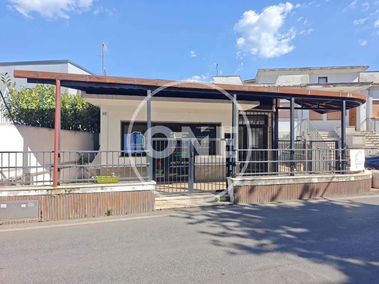 Negozio in Via Calatafimi, 94 94, Marino, {3} - Foto 1