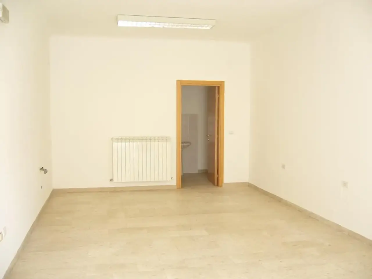 Negozio in Via Mare, San Benedetto Del Tronto, {3} - Foto 2