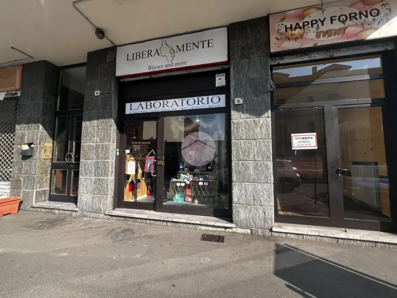 Negozio in Via XXV Aprile 6, Nichelino, {3} - Foto 2